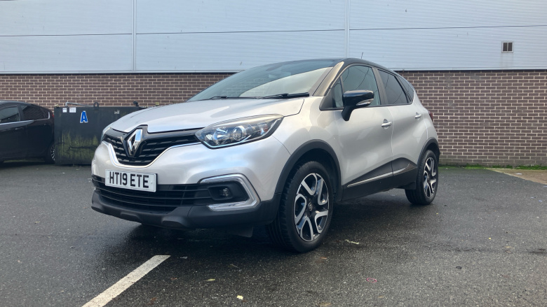 Renault Captur 0.9 TCE 90 Iconic 5dr Petrol Hatchback